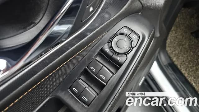 2021 Chevrolet Traverse 3.6 AWD Redline Sold VIN 1GNEV9KW1MJ125478 – exterior detail 2021 Chevrolet Traverse 3.6 AWD Redline Sold VIN 1GNEV9KW1MJ125478 – exterior detail