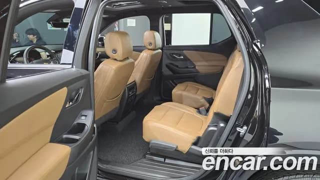 2023 Chevrolet Traverse 3.6 AWD Hi Country Sold VIN 1GNEV9KW4PJ119176 – engine bay 2023 Chevrolet Traverse 3.6 AWD Hi Country Sold VIN 1GNEV9KW4PJ119176 – engine bay