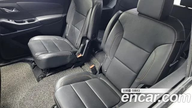 2020 Chevrolet Traverse 3.6 AWD Redline Sold VIN 1GNEV9KW7LJ153008 – interior seats 2020 Chevrolet Traverse 3.6 AWD Redline Sold VIN 1GNEV9KW7LJ153008 – interior seats