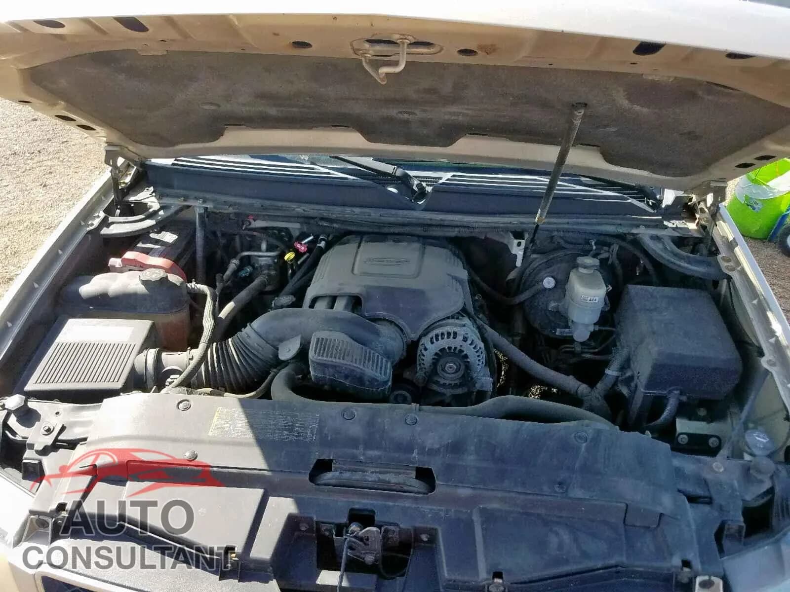 2008 CHEVROLET TAHOE K150 Damaged VIN 1GNFK130X8R156843 – exterior detail 2008 CHEVROLET TAHOE K150 Damaged VIN 1GNFK130X8R156843 – exterior detail