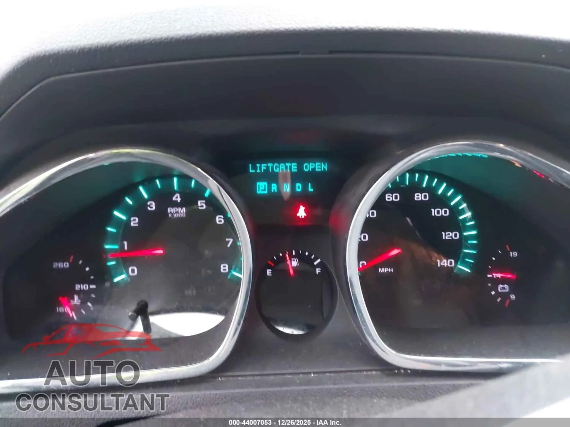 2011 CHEVROLET TRAVERSE Damaged VIN 1GNKRJED8BJ412705 – exterior detail 2011 CHEVROLET TRAVERSE Damaged VIN 1GNKRJED8BJ412705 – exterior detail