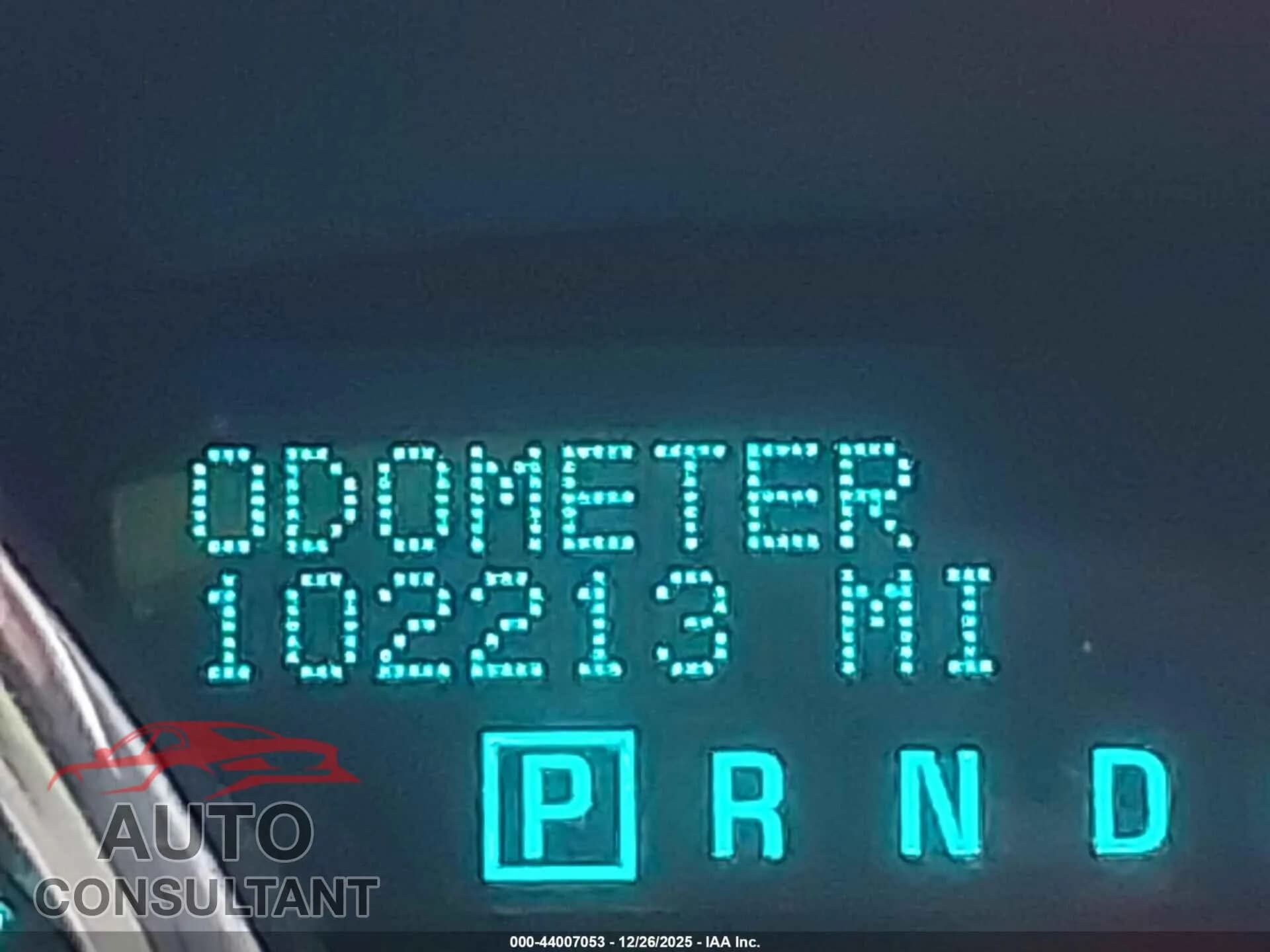 2011 CHEVROLET TRAVERSE Damaged VIN 1GNKRJED8BJ412705 – photo 15 2011 CHEVROLET TRAVERSE Damaged VIN 1GNKRJED8BJ412705 – photo 15