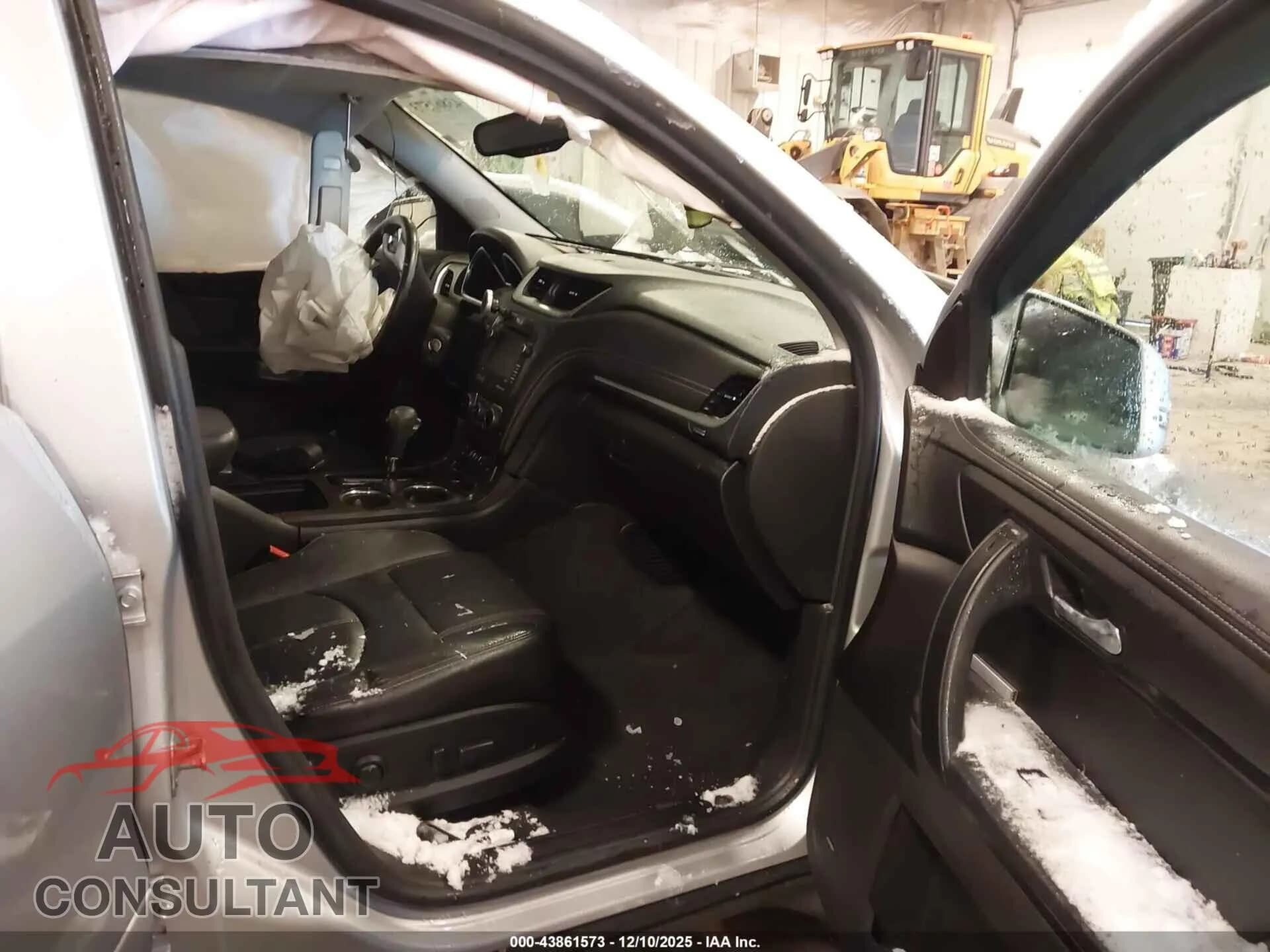 2015 CHEVROLET TRAVERSE Damaged VIN 1GNKVHKD9FJ298812 – interior seats 2015 CHEVROLET TRAVERSE Damaged VIN 1GNKVHKD9FJ298812 – interior seats