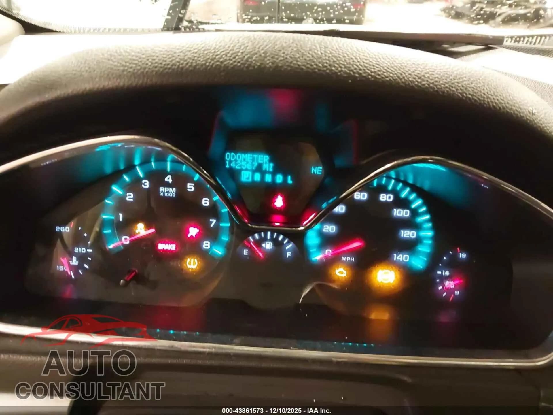 2015 CHEVROLET TRAVERSE Damaged VIN 1GNKVHKD9FJ298812 – exterior detail 2015 CHEVROLET TRAVERSE Damaged VIN 1GNKVHKD9FJ298812 – exterior detail