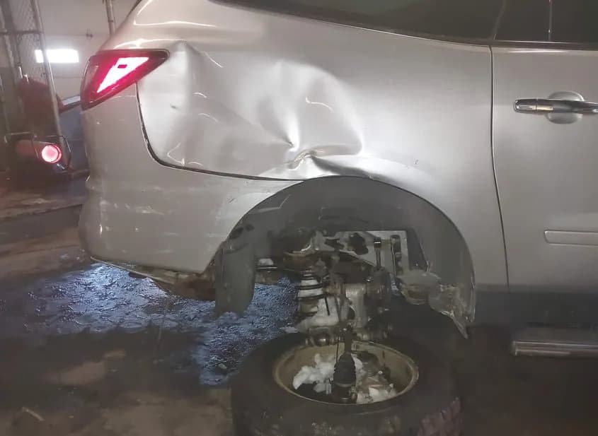 2013 CHEVROLET Traverse Used VIN 1GNKVJKDXDJ241264 – side profile 2013 CHEVROLET Traverse Used VIN 1GNKVJKDXDJ241264 – side profile