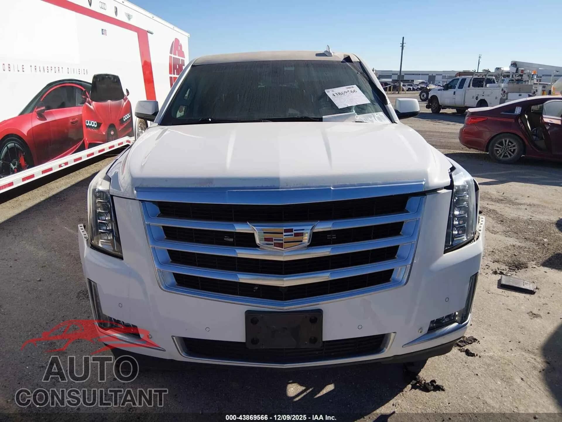 2016 CHEVROLET SUBURBAN Damaged VIN 1GNSCGKC6GR395055 – photo 12 2016 CHEVROLET SUBURBAN Damaged VIN 1GNSCGKC6GR395055 – photo 12