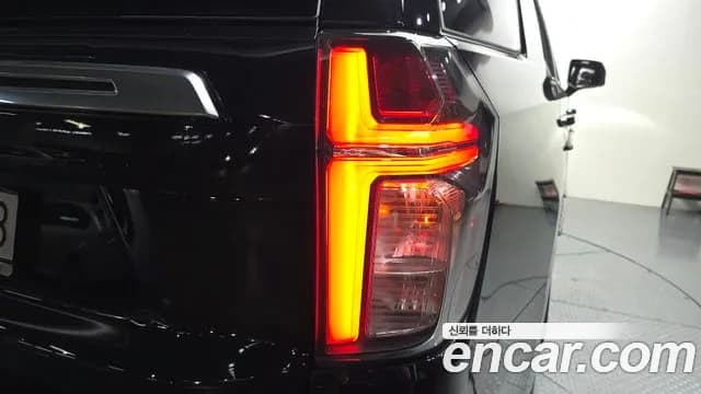 2023 Chevrolet Tahoe 6.2 Dark Knight 4WD Sold VIN 1GNSK8KL4PR180086 – photo 16 2023 Chevrolet Tahoe 6.2 Dark Knight 4WD Sold VIN 1GNSK8KL4PR180086 – photo 16