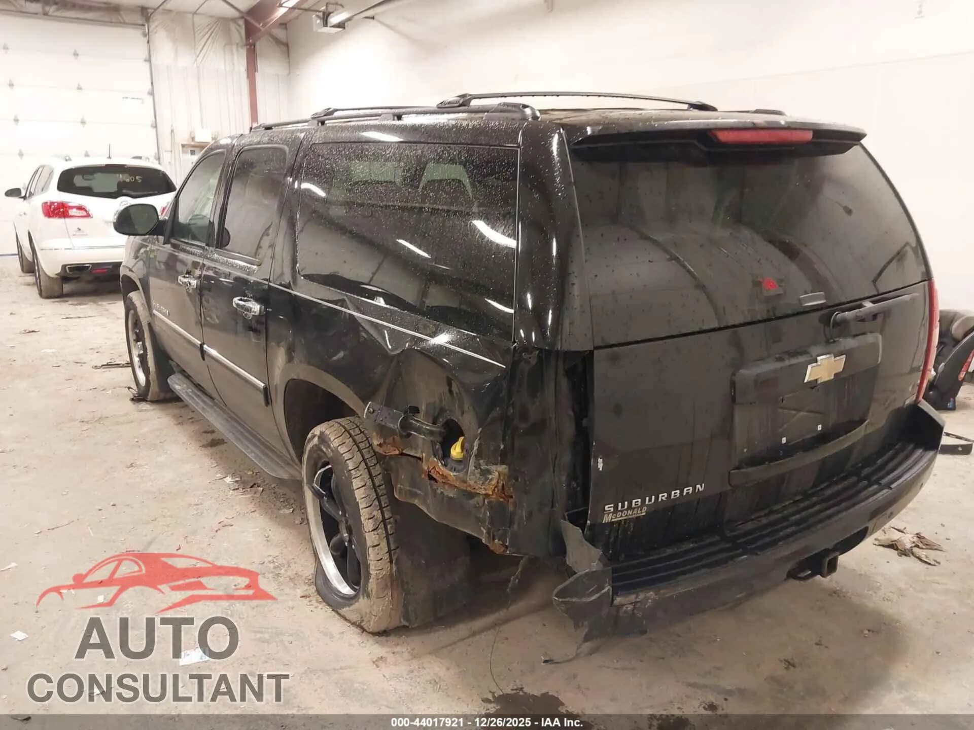 2011 CHEVROLET SUBURBAN 1500 Damaged VIN 1GNSKHE39BR238892 – side profile 2011 CHEVROLET SUBURBAN 1500 Damaged VIN 1GNSKHE39BR238892 – side profile