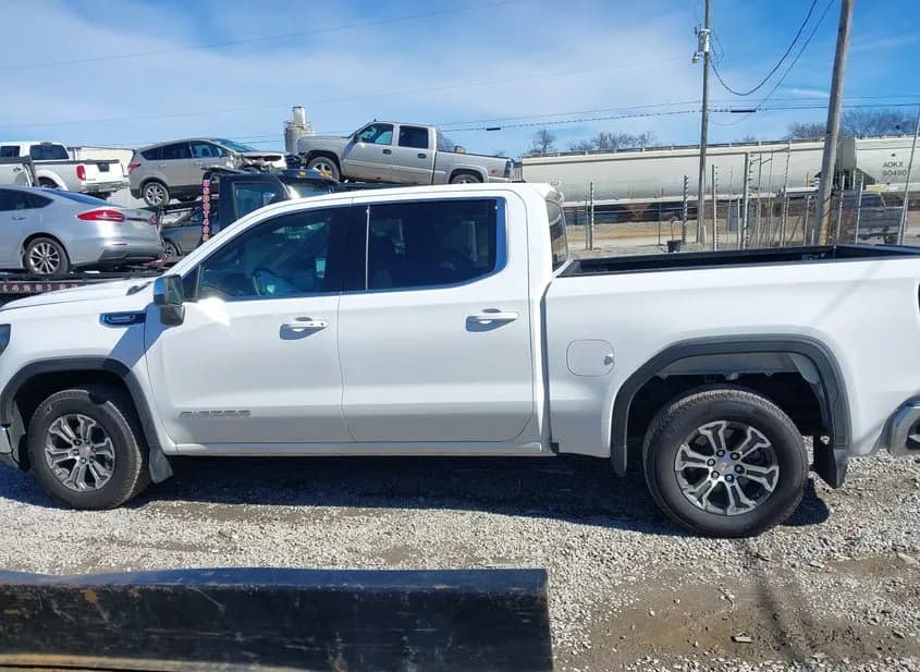 2026 GMC Sierra Used VIN 1GTPHBEK1TZ139471 – photo 17 2026 GMC Sierra Used VIN 1GTPHBEK1TZ139471 – photo 17