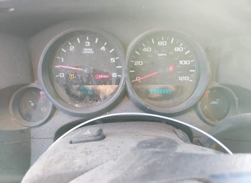 2011 GMC SIERRA Used VIN 1GTR1UEA2BZ326684 – rear exterior 2011 GMC SIERRA Used VIN 1GTR1UEA2BZ326684 – rear exterior