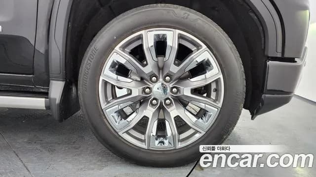 2023 GMC Sierra Denali-X Sold VIN 1GTUU9EL4PZ147375 – interior seats 2023 GMC Sierra Denali-X Sold VIN 1GTUU9EL4PZ147375 – interior seats