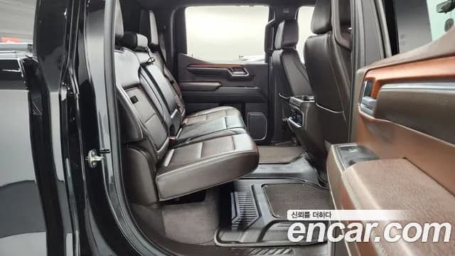 2023 GMC Sierra Denali-X Sold VIN 1GTUU9EL4PZ147375 – engine bay 2023 GMC Sierra Denali-X Sold VIN 1GTUU9EL4PZ147375 – engine bay