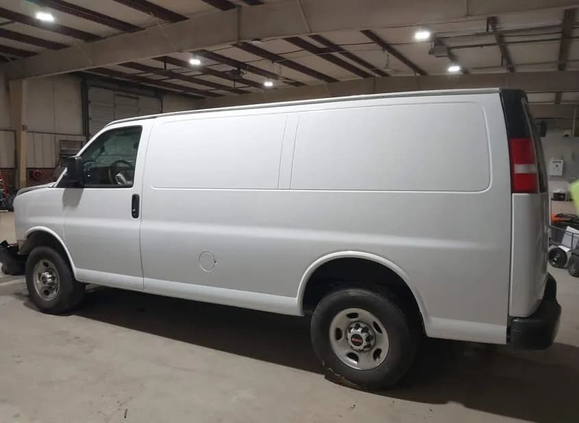 2024 GMC SAVANA Used VIN 1GTW7AF71R1187384 – dashboard 2024 GMC SAVANA Used VIN 1GTW7AF71R1187384 – dashboard