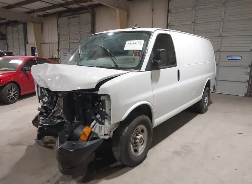 2024 GMC SAVANA Used VIN 1GTW7AF71R1187384 – photo 15 2024 GMC SAVANA Used VIN 1GTW7AF71R1187384 – photo 15