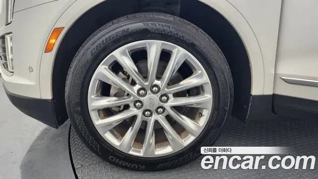 2018 Cadillac XT5 3.6 Platinum Sold VIN 1GYFN9RSXJZ228860 – rear exterior 2018 Cadillac XT5 3.6 Platinum Sold VIN 1GYFN9RSXJZ228860 – rear exterior