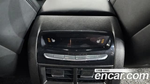 2018 Cadillac XT5 3.6 Platinum Sold VIN 1GYFN9RSXJZ228860 – undercarriage 2018 Cadillac XT5 3.6 Platinum Sold VIN 1GYFN9RSXJZ228860 – undercarriage