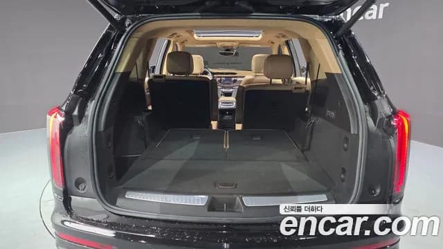 2023 Cadillac XT6 3.6 Sport Sold VIN 1GYFP9RS1PZ219872 – exterior detail 2023 Cadillac XT6 3.6 Sport Sold VIN 1GYFP9RS1PZ219872 – exterior detail