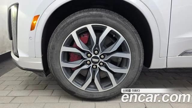 2024 Cadillac XT6 3.6 Sport Sold VIN 1GYFP9RS4RZ735548 – front exterior 2024 Cadillac XT6 3.6 Sport Sold VIN 1GYFP9RS4RZ735548 – front exterior