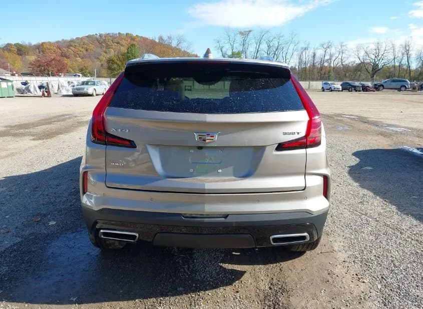 2024 CADILLAC XT4 Used VIN 1GYFZDR41RF202136 – side profile 2024 CADILLAC XT4 Used VIN 1GYFZDR41RF202136 – side profile