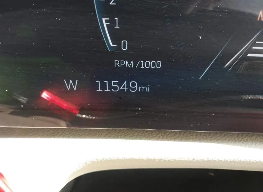 2024 CADILLAC XT4 Used VIN 1GYFZDR41RF202136 – front exterior 2024 CADILLAC XT4 Used VIN 1GYFZDR41RF202136 – front exterior