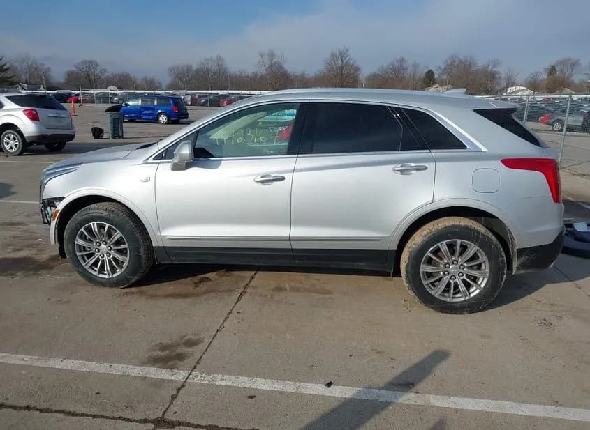 2017 CADILLAC XT5 Used VIN 1GYKNDRS6HZ212571 – photo 17 2017 CADILLAC XT5 Used VIN 1GYKNDRS6HZ212571 – photo 17