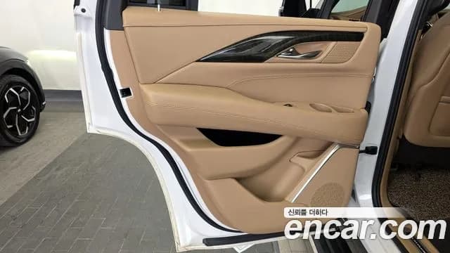 2020 Cadillac Escalade 6.2 Sold VIN 1GYS47KJ4LR259421 – photo 23 2020 Cadillac Escalade 6.2 Sold VIN 1GYS47KJ4LR259421 – photo 23