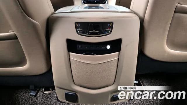 2020 Cadillac Escalade 6.2 Sold VIN 1GYS47KJ4LR259421 – photo 32 2020 Cadillac Escalade 6.2 Sold VIN 1GYS47KJ4LR259421 – photo 32