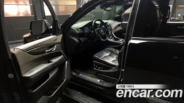 2019 Cadillac Escalade 6.2 Sold VIN 1GYS47KJ5KR351782 – photo 17 2019 Cadillac Escalade 6.2 Sold VIN 1GYS47KJ5KR351782 – photo 17