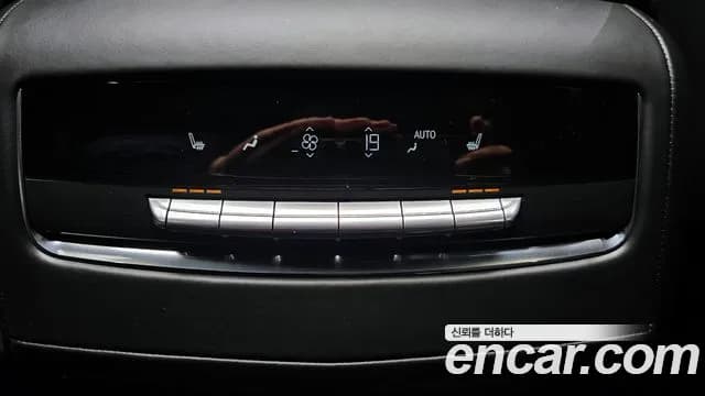 2022 Cadillac Escalade 5th Gen 6.2 Sold VIN 1GYS47KL8NR278879 – photo 13 2022 Cadillac Escalade 5th Gen 6.2 Sold VIN 1GYS47KL8NR278879 – photo 13
