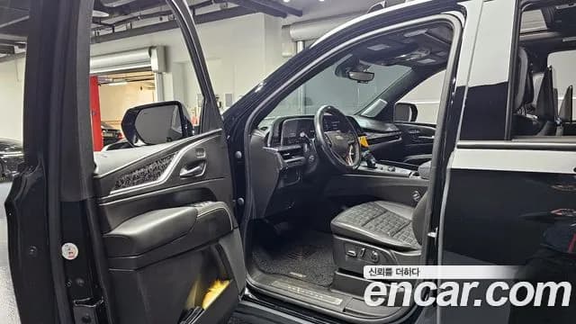 2022 Cadillac Escalade 5th Gen 6.2 Sold VIN 1GYS47KL8NR278879 – photo 18 2022 Cadillac Escalade 5th Gen 6.2 Sold VIN 1GYS47KL8NR278879 – photo 18