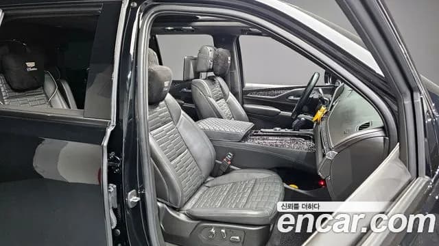2022 Cadillac Escalade 5th Gen 6.2 Sold VIN 1GYS47KL8NR278879 – photo 19 2022 Cadillac Escalade 5th Gen 6.2 Sold VIN 1GYS47KL8NR278879 – photo 19