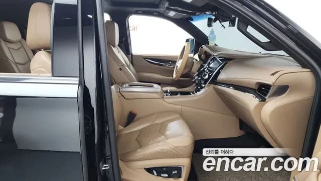 2019 Cadillac Escalade 6.2 ESV Sold VIN 1GYS4KKJ3KR116607 – interior seats 2019 Cadillac Escalade 6.2 ESV Sold VIN 1GYS4KKJ3KR116607 – interior seats