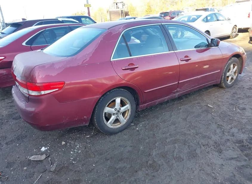 2003 HONDA Accord Used VIN 1HGCM56663A013605 – undercarriage 2003 HONDA Accord Used VIN 1HGCM56663A013605 – undercarriage