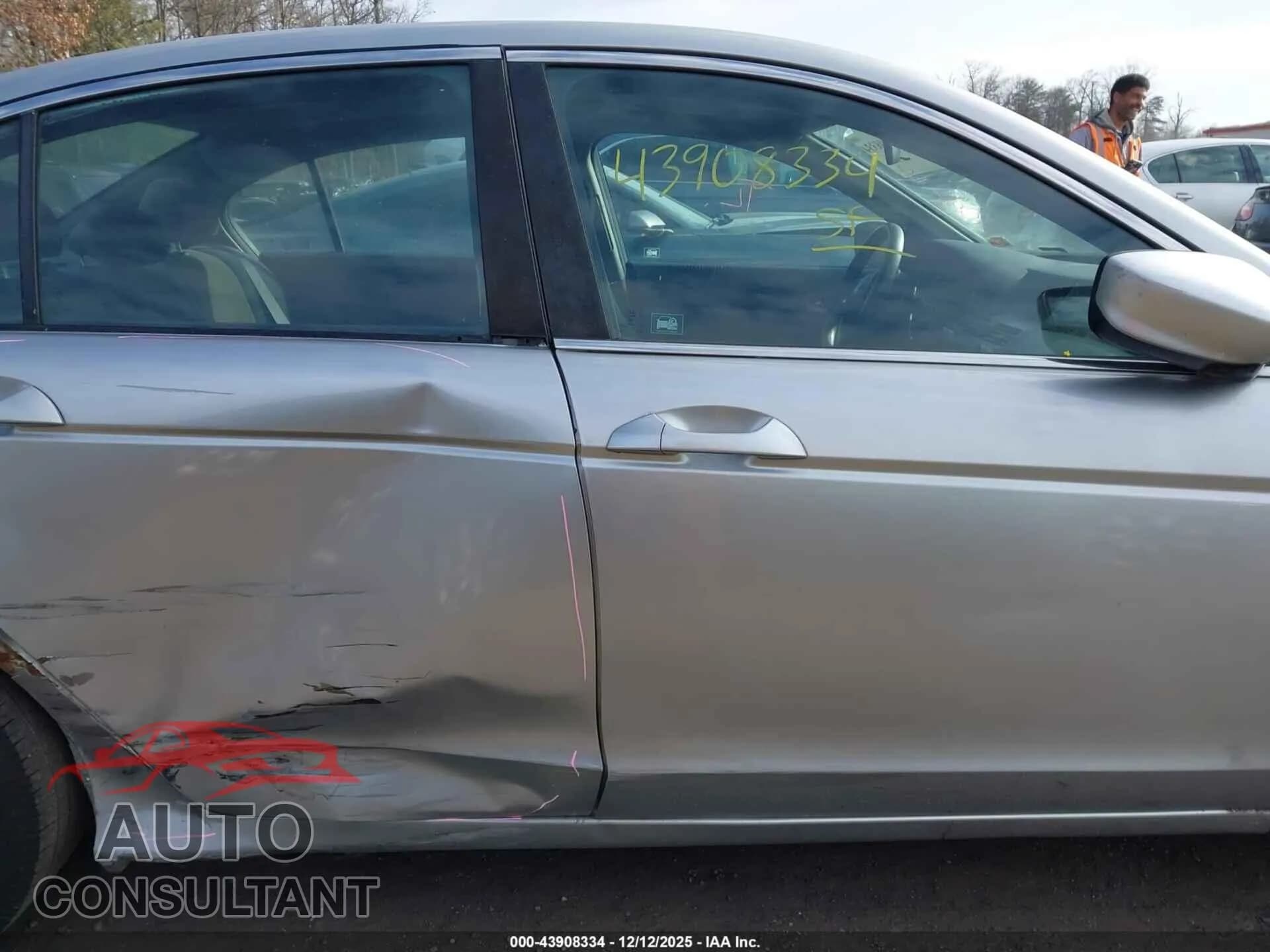 2009 HONDA ACCORD Damaged VIN 1HGCP26319A030400 – photo 13 2009 HONDA ACCORD Damaged VIN 1HGCP26319A030400 – photo 13