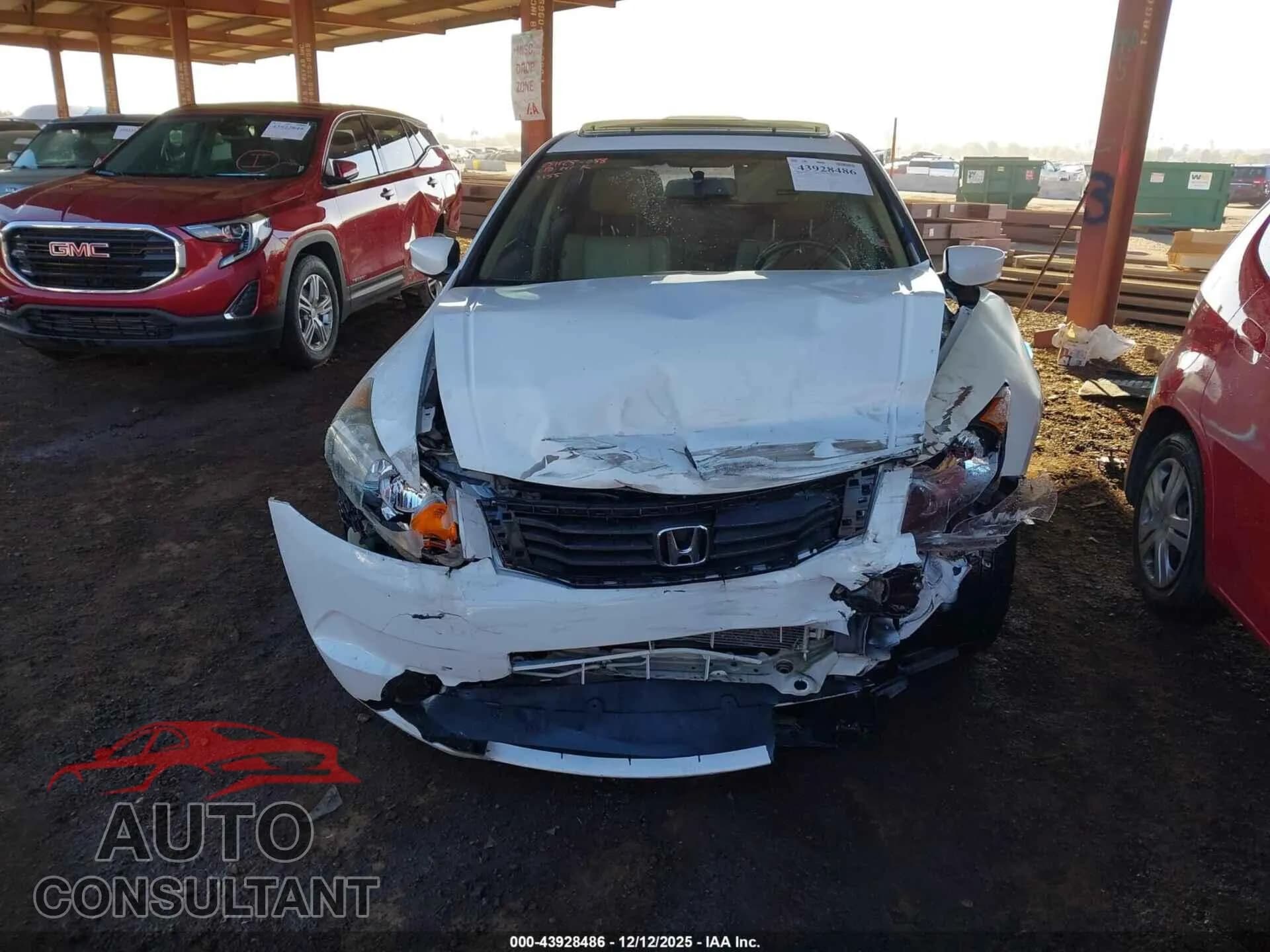 2011 HONDA ACCORD Damaged VIN 1HGCP2F80BA032155 – photo 13 2011 HONDA ACCORD Damaged VIN 1HGCP2F80BA032155 – photo 13