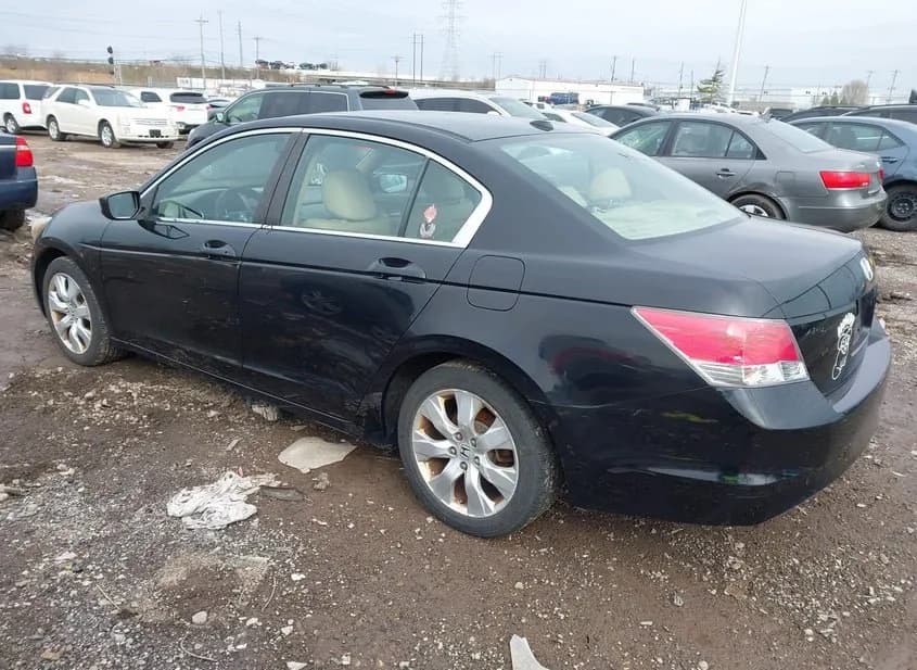 2010 HONDA Accord Used VIN 1HGCP2F81AA163089 – photo 11 2010 HONDA Accord Used VIN 1HGCP2F81AA163089 – photo 11