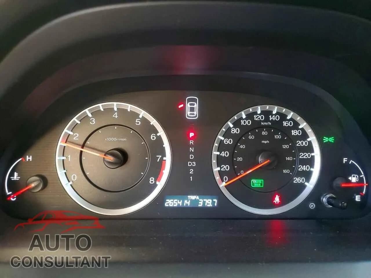 2010 HONDA ACCORD Damaged VIN 1HGCP2F88AA801869 – trunk area 2010 HONDA ACCORD Damaged VIN 1HGCP2F88AA801869 – trunk area