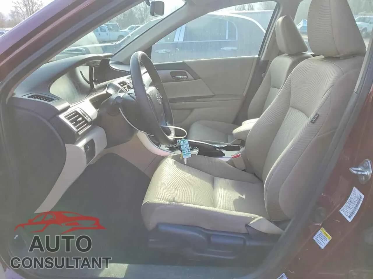 2014 HONDA ACCORD Damaged VIN 1HGCR2F38EA162154 – exterior detail 2014 HONDA ACCORD Damaged VIN 1HGCR2F38EA162154 – exterior detail