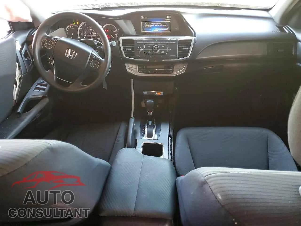 2015 HONDA ACCORD Damaged VIN 1HGCR2F38FA276088 – undercarriage 2015 HONDA ACCORD Damaged VIN 1HGCR2F38FA276088 – undercarriage