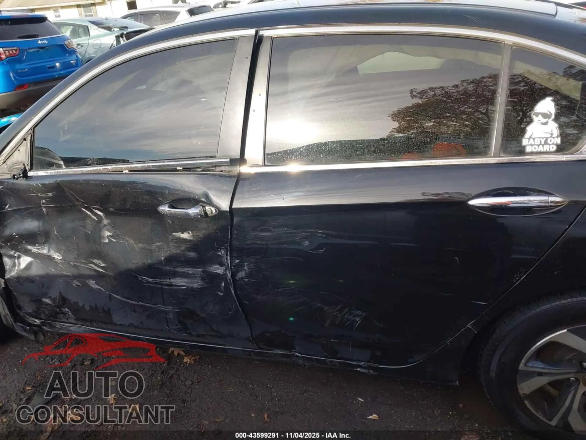 2016 HONDA ACCORD Damaged VIN 1HGCR2F38GA048366 – photo 15 2016 HONDA ACCORD Damaged VIN 1HGCR2F38GA048366 – photo 15