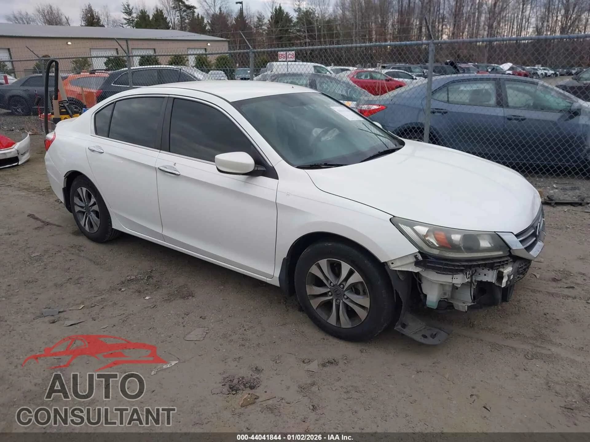 2013 HONDA ACCORD Damaged VIN 1HGCR2F3XDA103007 – front exterior 2013 HONDA ACCORD Damaged VIN 1HGCR2F3XDA103007 – front exterior