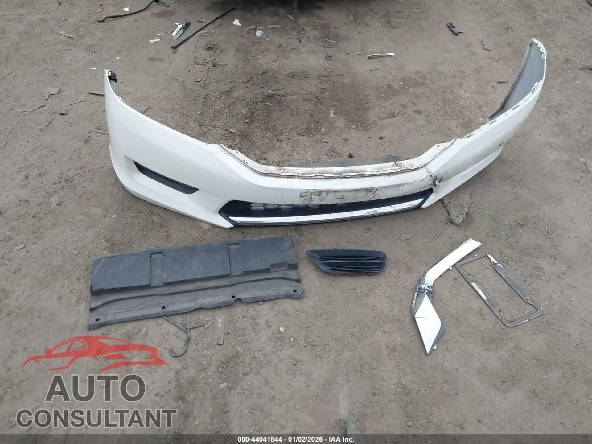 2013 HONDA ACCORD Damaged VIN 1HGCR2F3XDA103007 – photo 12 2013 HONDA ACCORD Damaged VIN 1HGCR2F3XDA103007 – photo 12