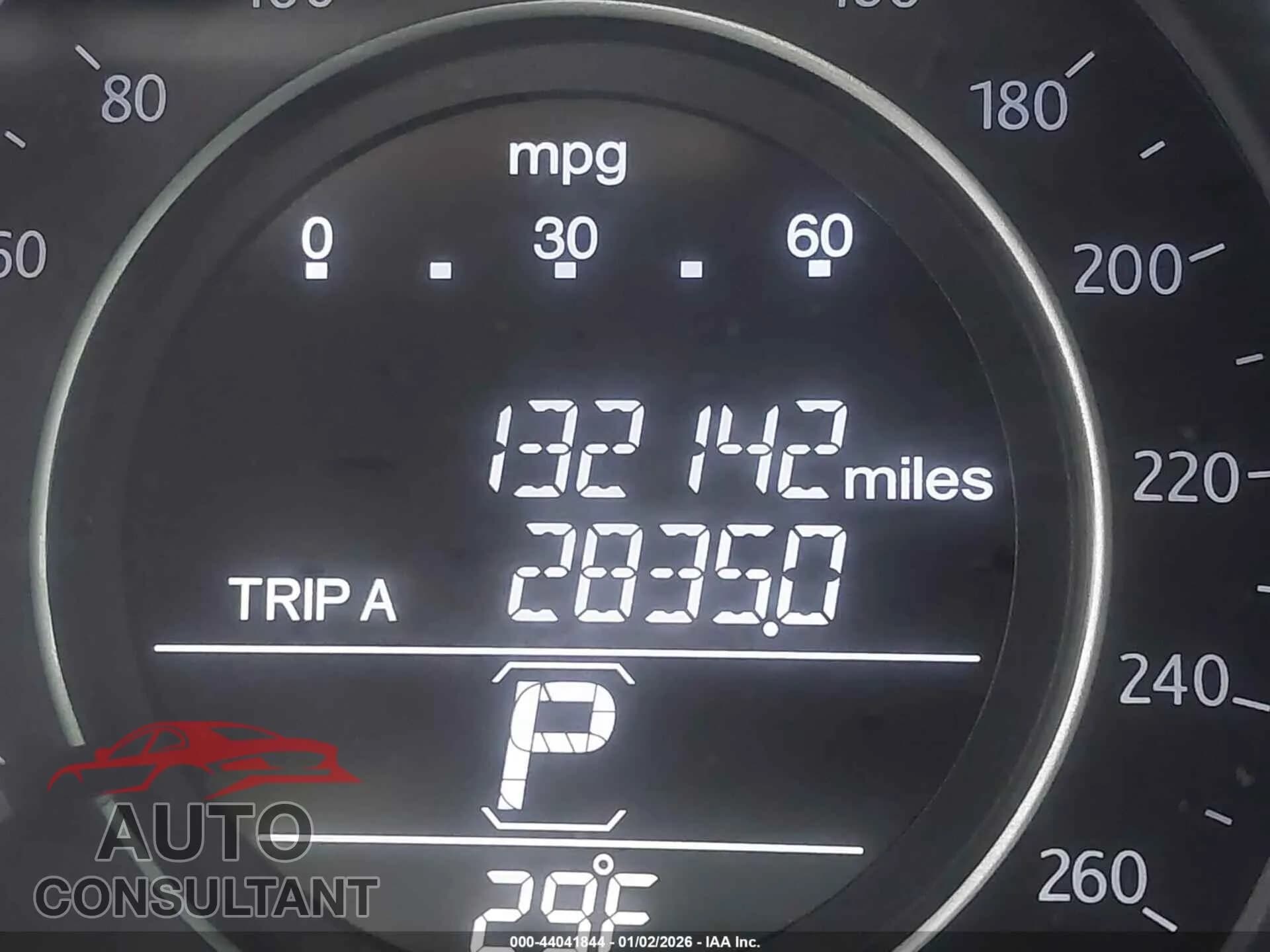 2013 HONDA ACCORD Damaged VIN 1HGCR2F3XDA103007 – photo 16 2013 HONDA ACCORD Damaged VIN 1HGCR2F3XDA103007 – photo 16