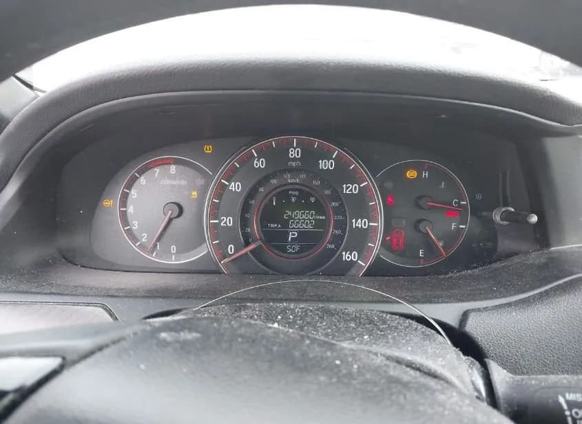 2017 HONDA Accord Used VIN 1HGCR2F50HA060417 – engine bay 2017 HONDA Accord Used VIN 1HGCR2F50HA060417 – engine bay