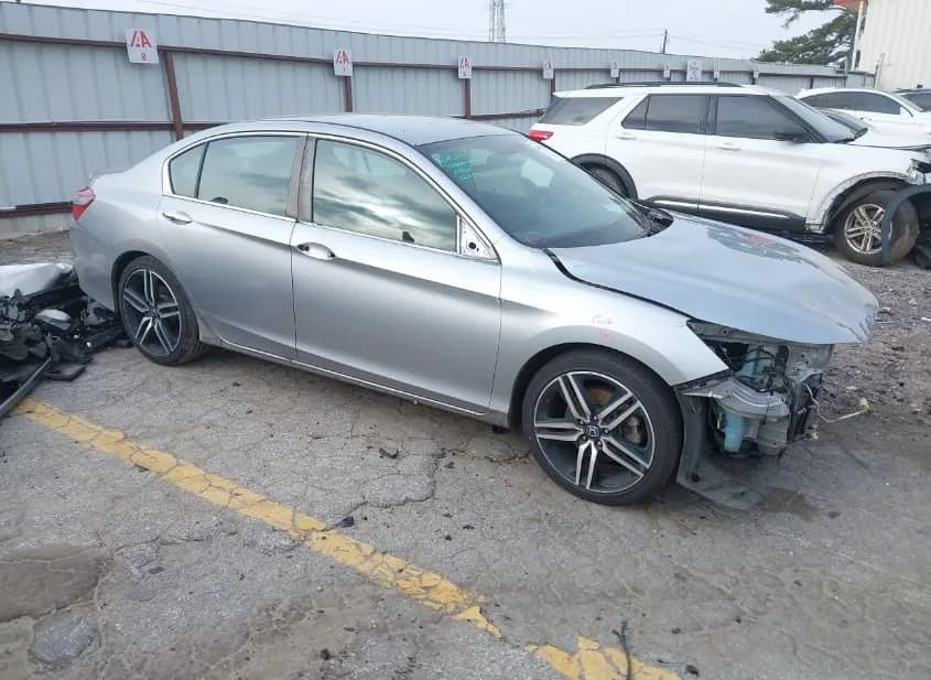 2017 HONDA Accord Used VIN 1HGCR2F50HA060417 – photo 17 2017 HONDA Accord Used VIN 1HGCR2F50HA060417 – photo 17