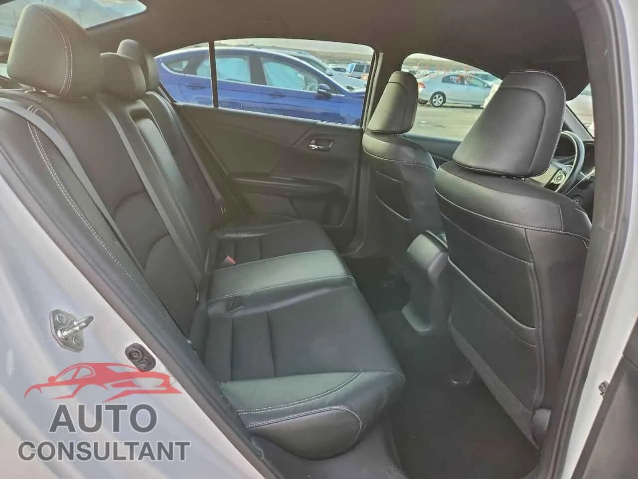 2016 HONDA ACCORD Damaged VIN 1HGCR2F58GA102041 – odometer reading 2016 HONDA ACCORD Damaged VIN 1HGCR2F58GA102041 – odometer reading