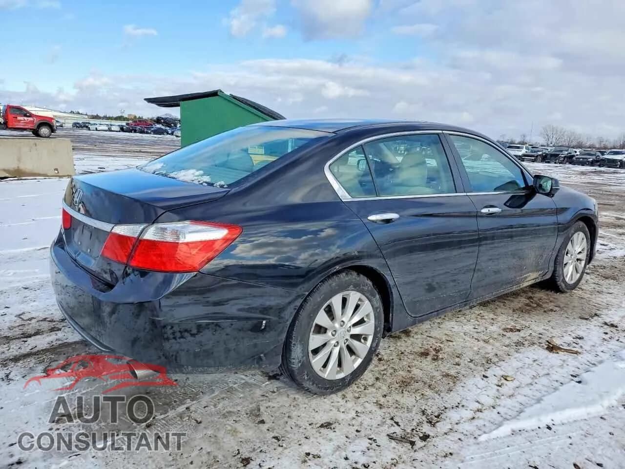 2015 HONDA ACCORD Damaged VIN 1HGCR2F76FA132008 – side profile 2015 HONDA ACCORD Damaged VIN 1HGCR2F76FA132008 – side profile