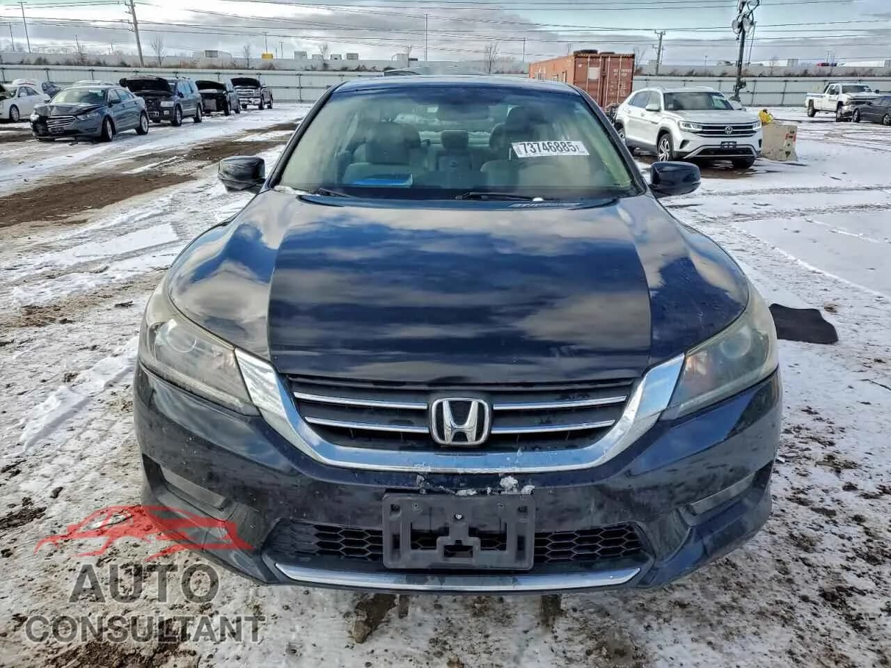 2015 HONDA ACCORD Damaged VIN 1HGCR2F76FA132008 – interior seats 2015 HONDA ACCORD Damaged VIN 1HGCR2F76FA132008 – interior seats