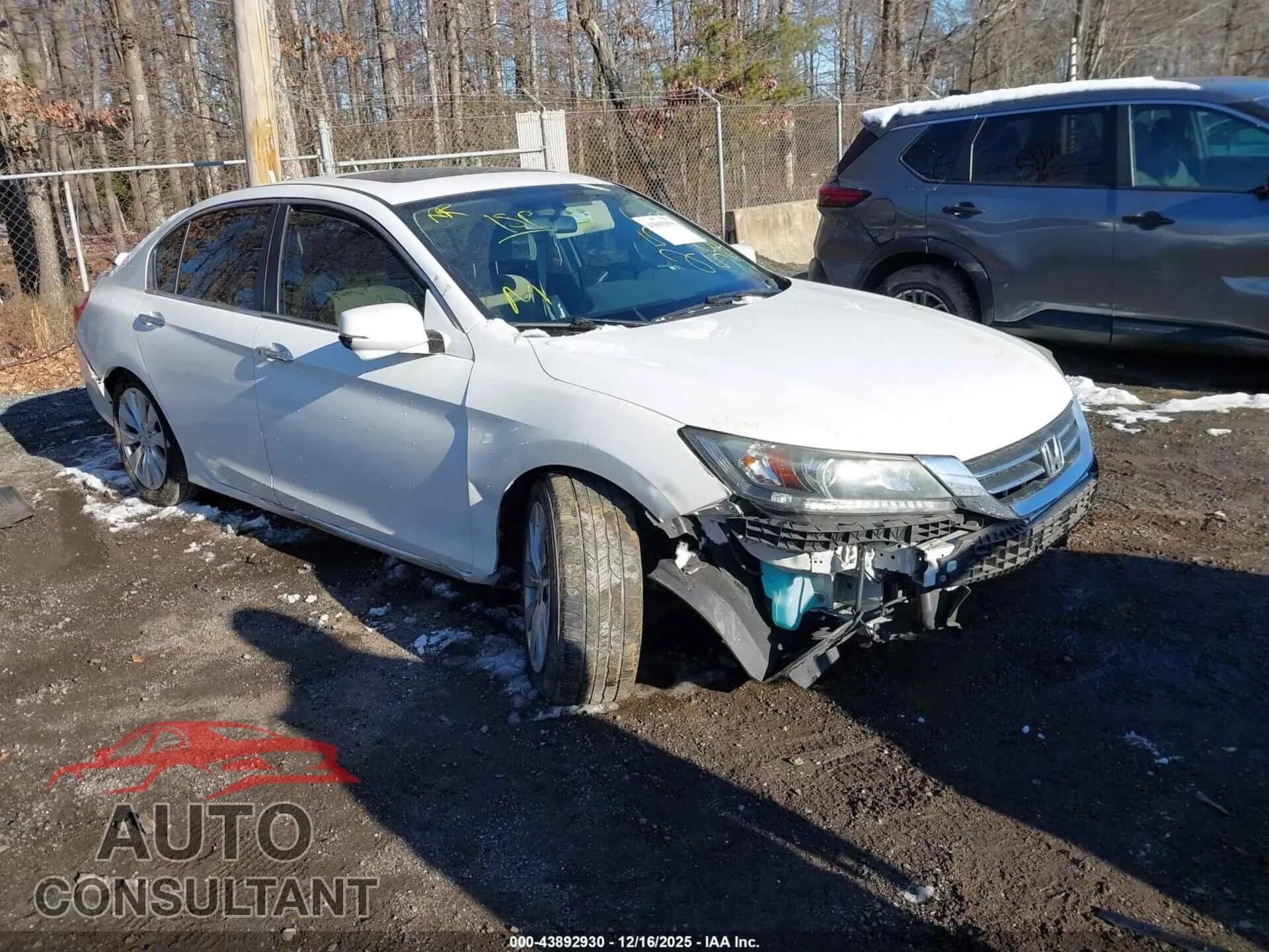 2015 HONDA ACCORD Damaged VIN 1HGCR2F77FA193268 – front exterior 2015 HONDA ACCORD Damaged VIN 1HGCR2F77FA193268 – front exterior