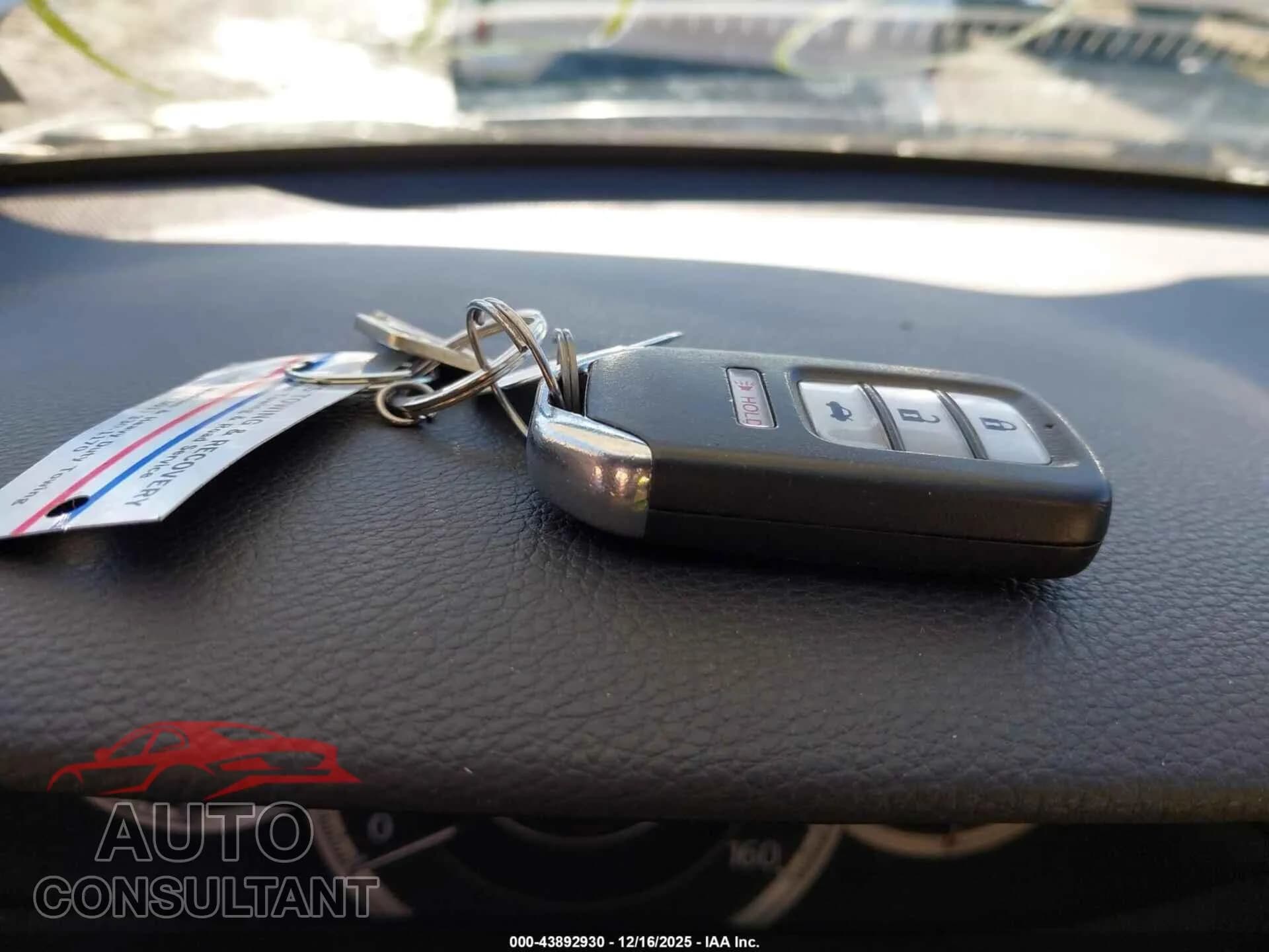 2015 HONDA ACCORD Damaged VIN 1HGCR2F77FA193268 – photo 11 2015 HONDA ACCORD Damaged VIN 1HGCR2F77FA193268 – photo 11